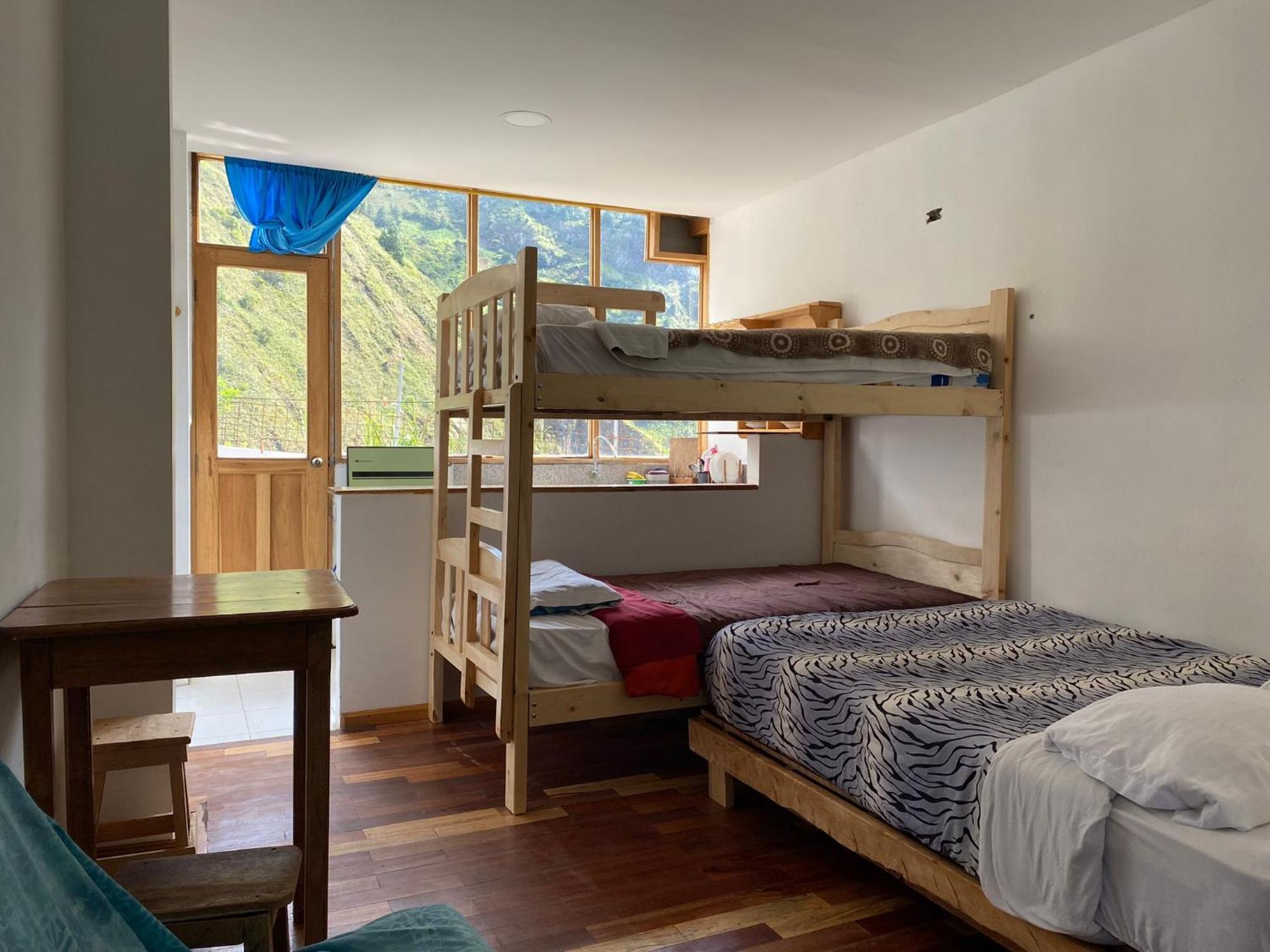 Backpackers-Balcones-River-Lodge Baños Eksteriør bilde