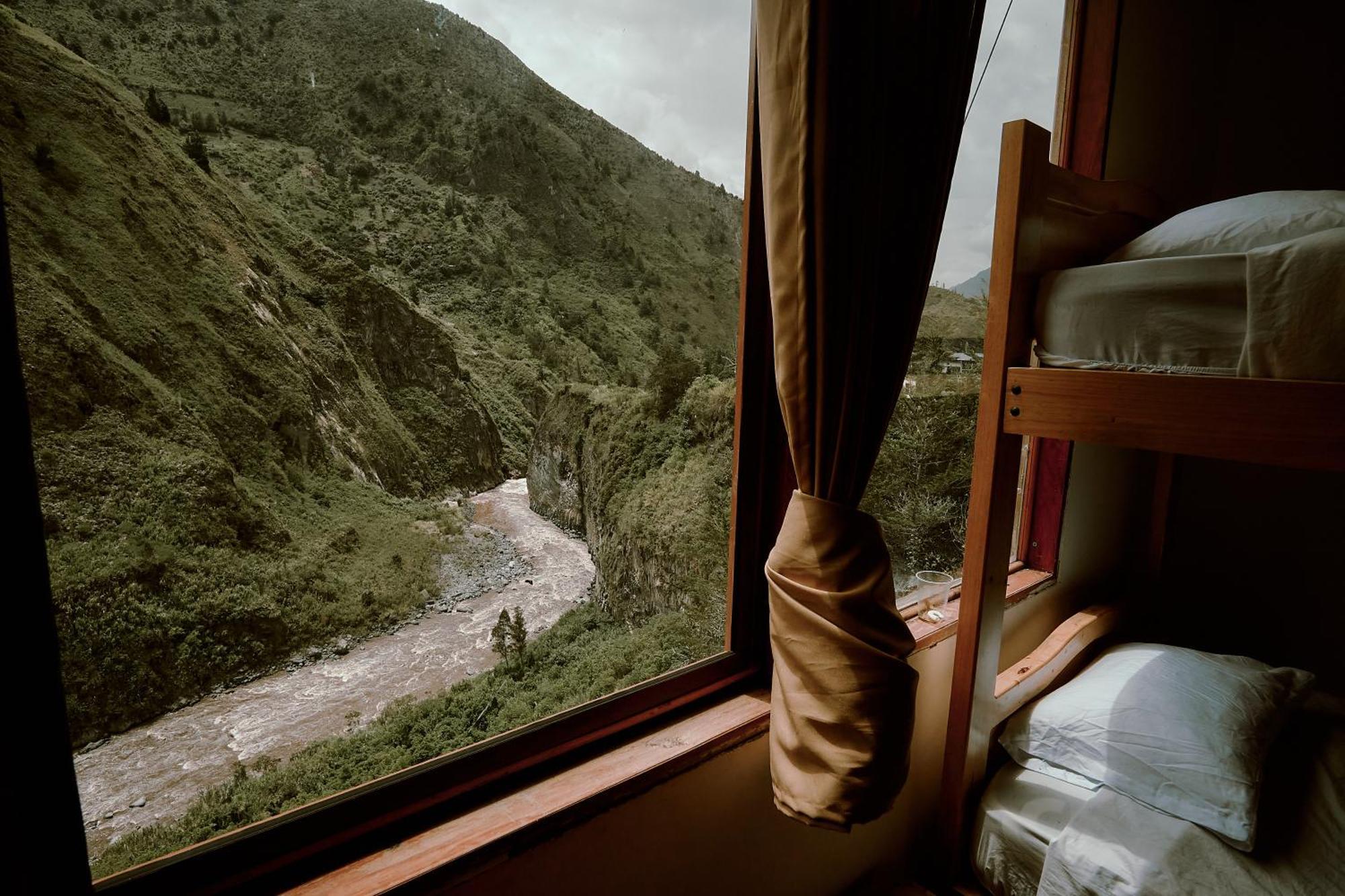 Backpackers-Balcones-River-Lodge Baños Eksteriør bilde