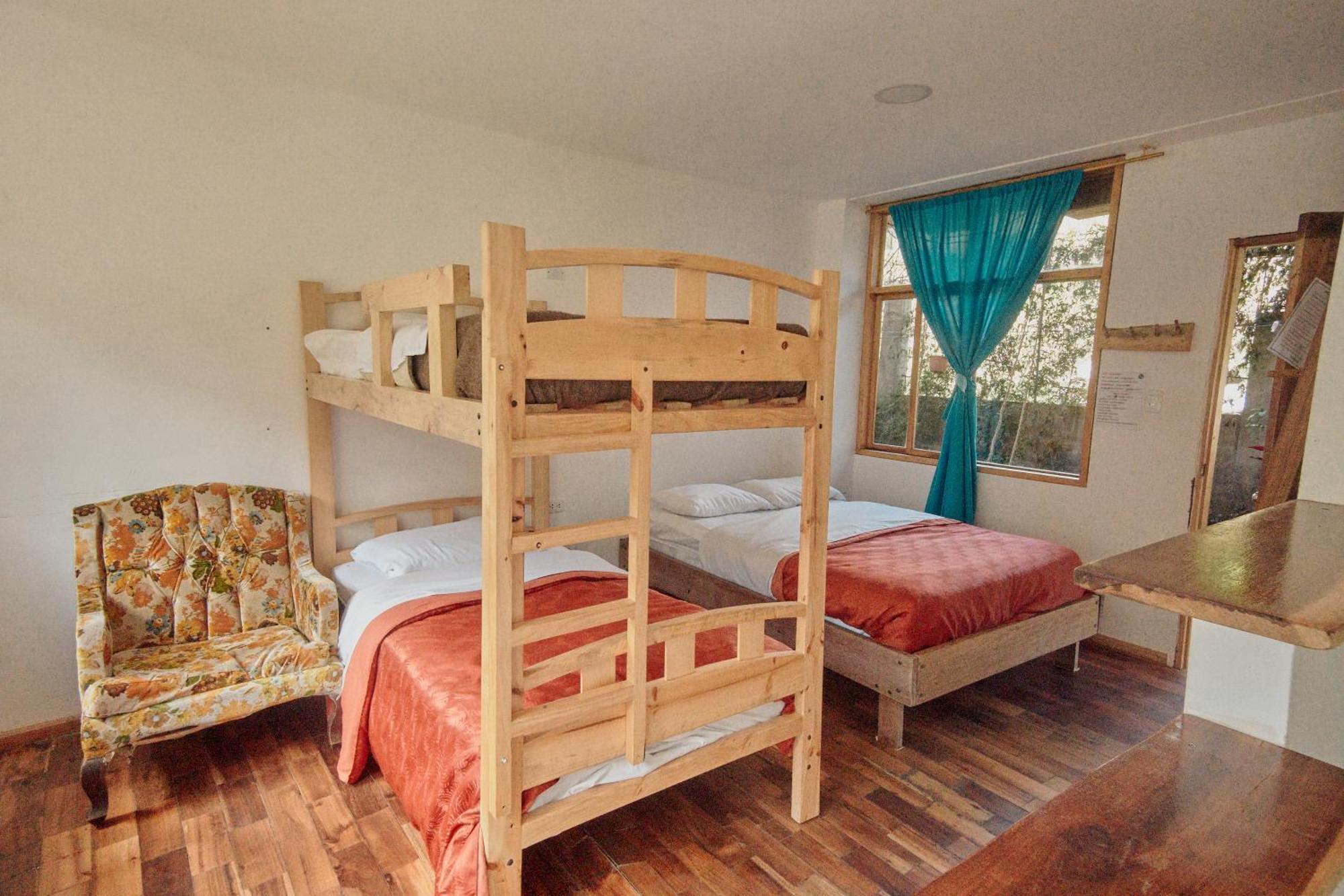 Backpackers-Balcones-River-Lodge Baños Eksteriør bilde