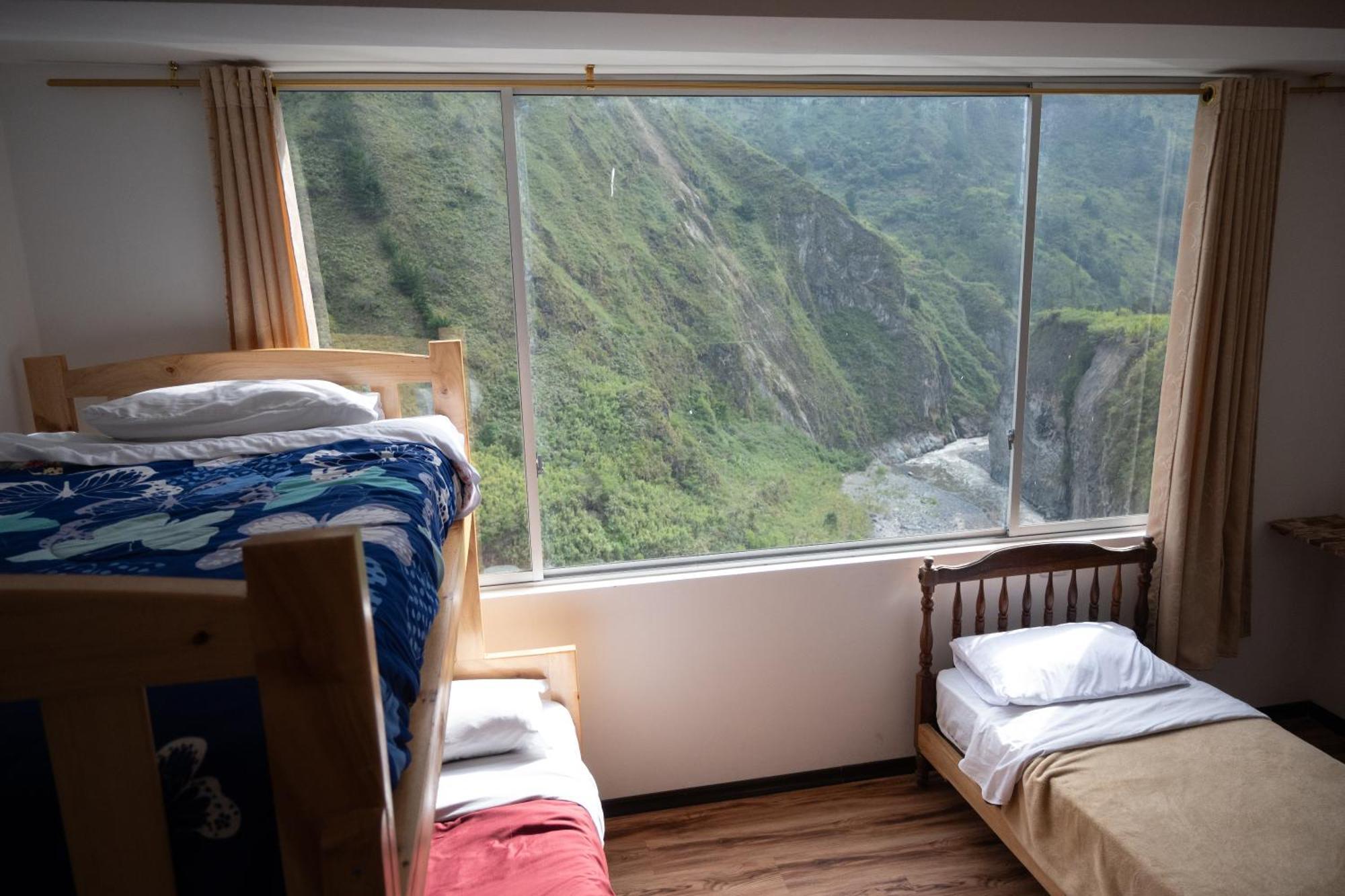 Backpackers-Balcones-River-Lodge Baños Eksteriør bilde