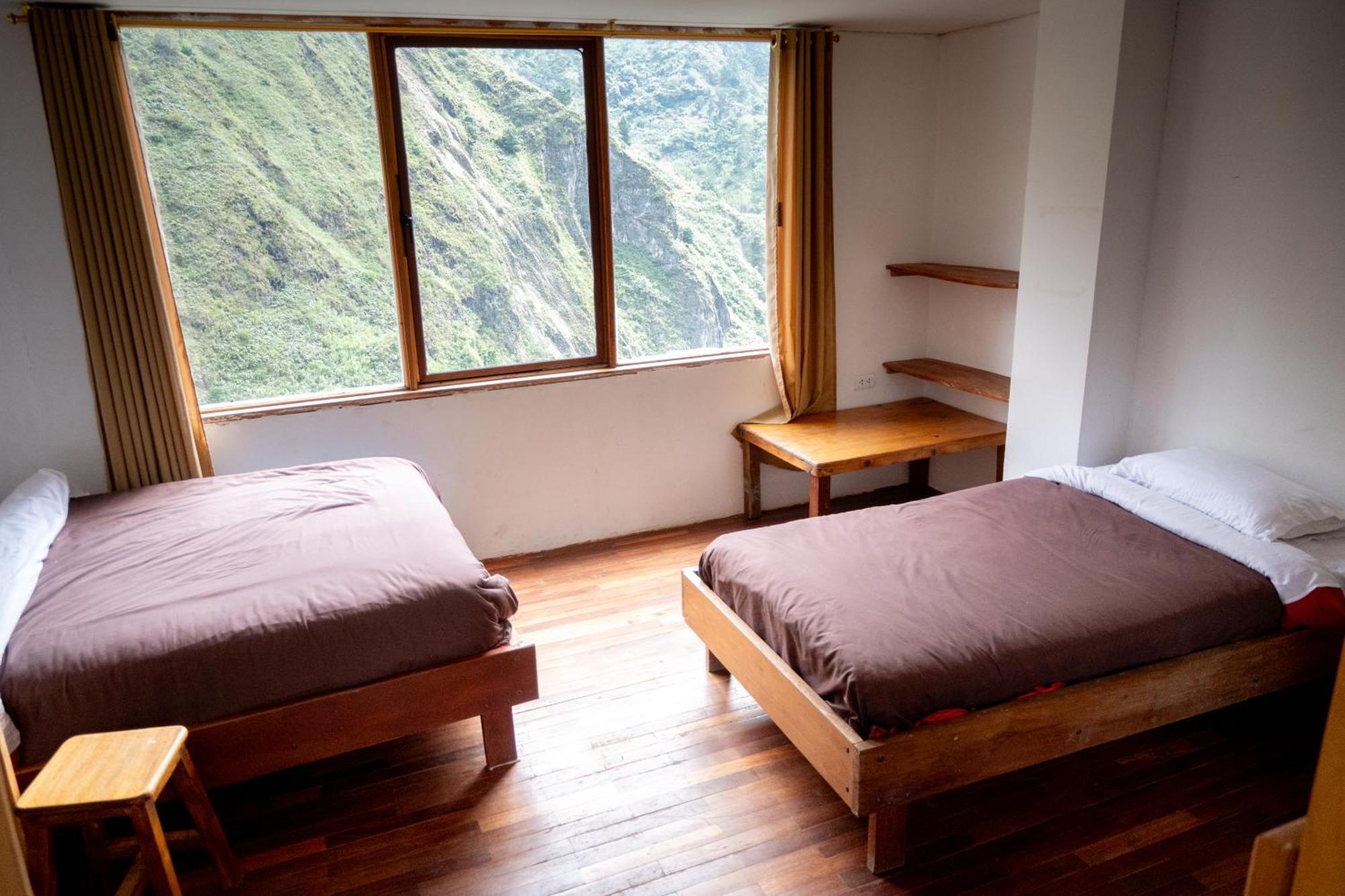 Backpackers-Balcones-River-Lodge Baños Eksteriør bilde