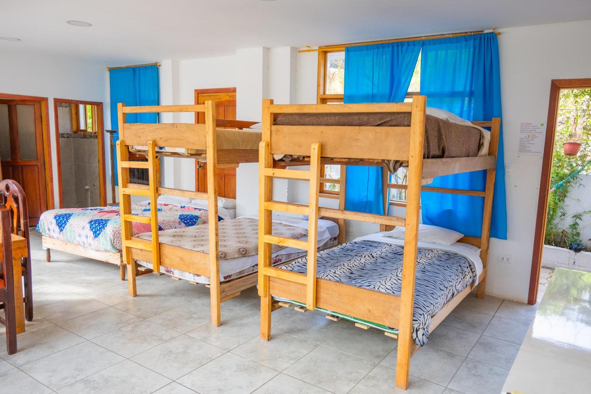 Backpackers-Balcones-River-Lodge Baños Eksteriør bilde